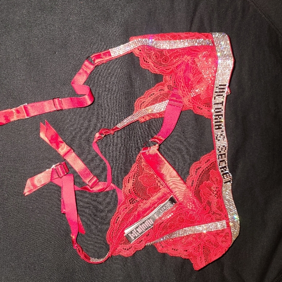 Victoria Secret - Picture 12 of 15